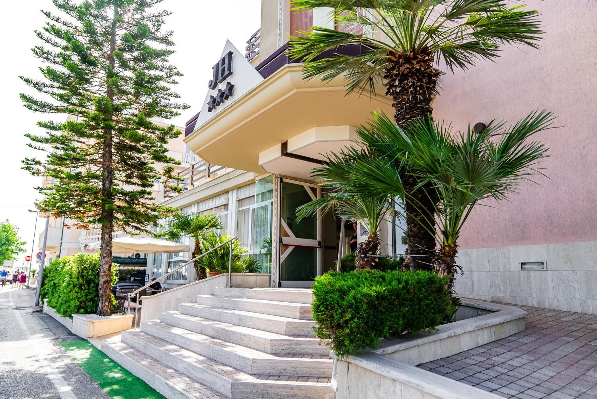 Hotel Joli Alba Adriatica Eksteriør bilde