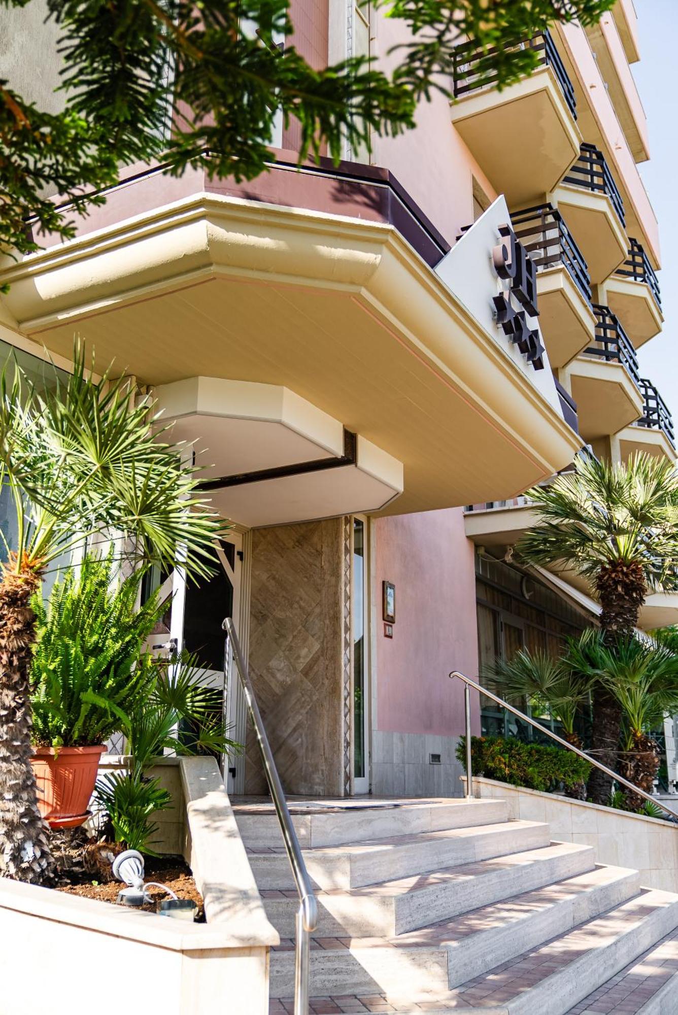 Hotel Joli Alba Adriatica Eksteriør bilde